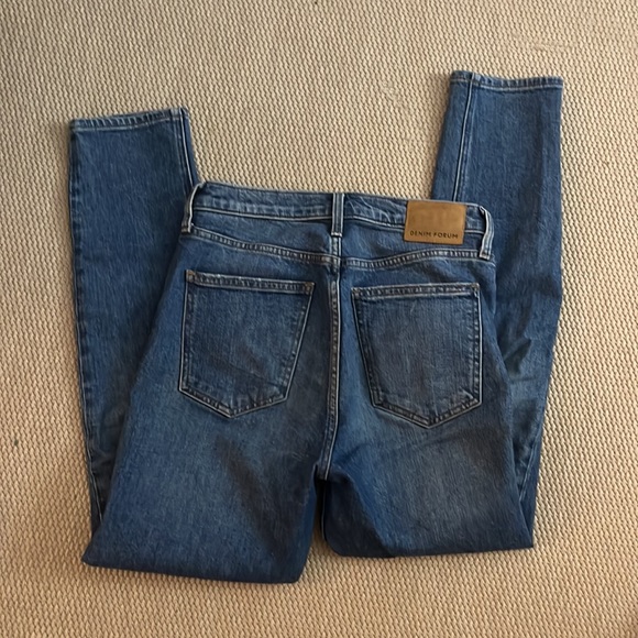 Aritzia Denim Forum The Yoko High Rise Slim Jeans Size 27 - Picture 9 of 9